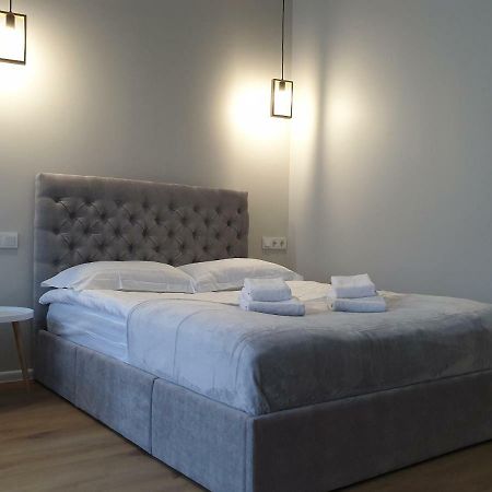 Apartment Scandinavian Loft Lviv Ngoại thất bức ảnh